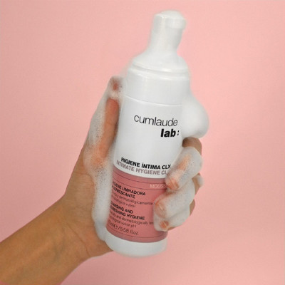 CUMLAUDE CLX, intīmās higiēnas putas ar hlorheksidīnu, 165 ml attēls